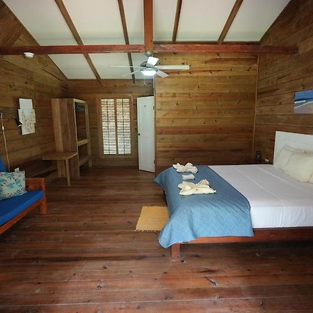 Tibroti - Bnb Bocas del Toro Eksteriør billede